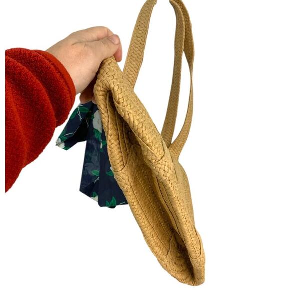 Draper James Everyday Straw Bag with Scarf NWT $75 MSRP - Picture 6 of 6